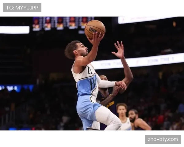 特雷杨挡拆体系被针对，老鹰战术单一问题暴露